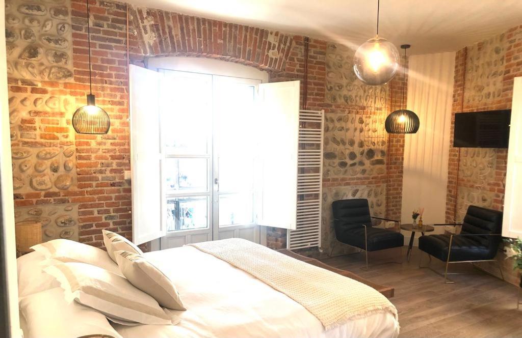 Hotel Albany Ancha León Zewnętrze zdjęcie A room at the hotel