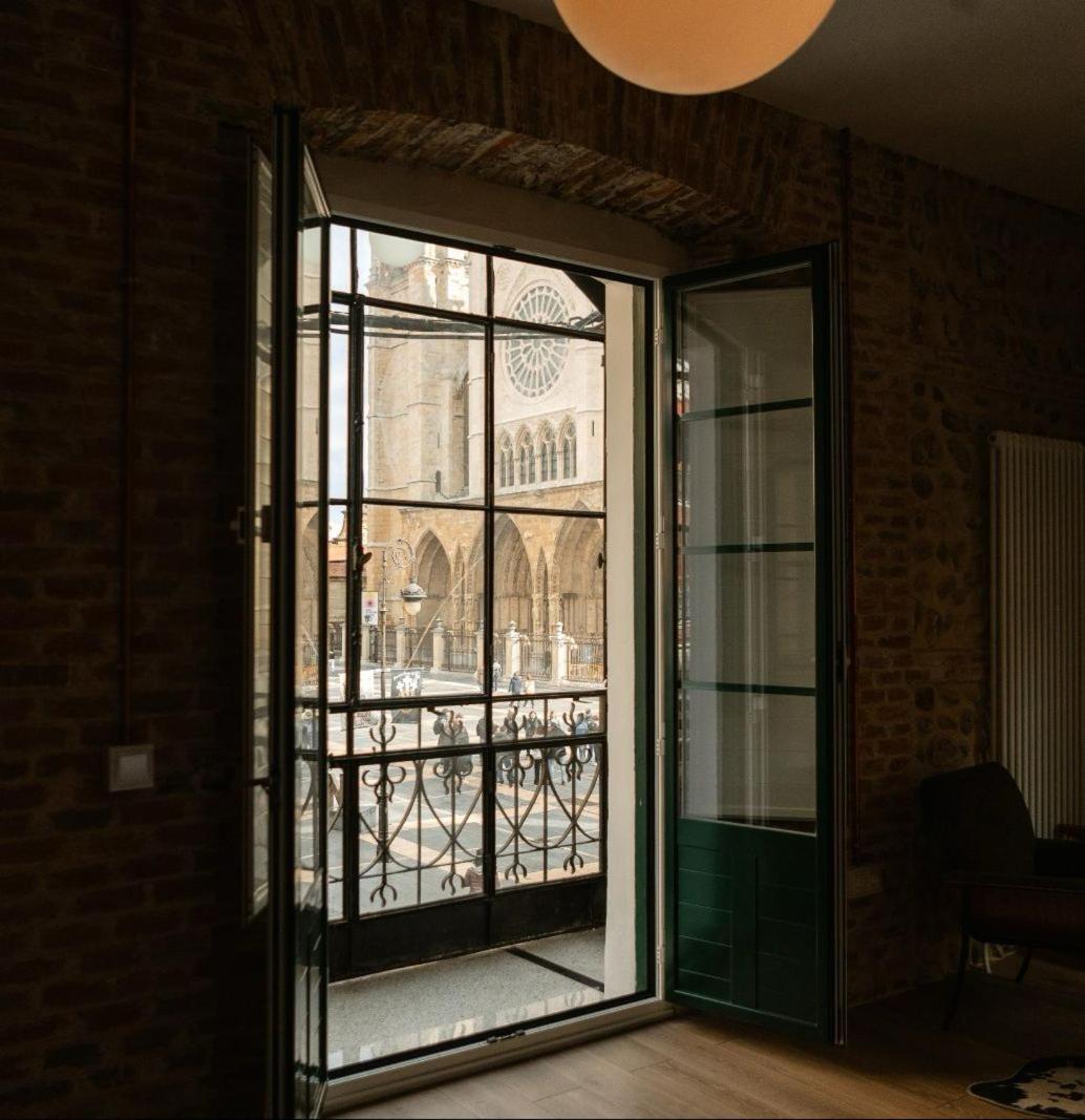 Hotel Albany Ancha León Zewnętrze zdjęcie